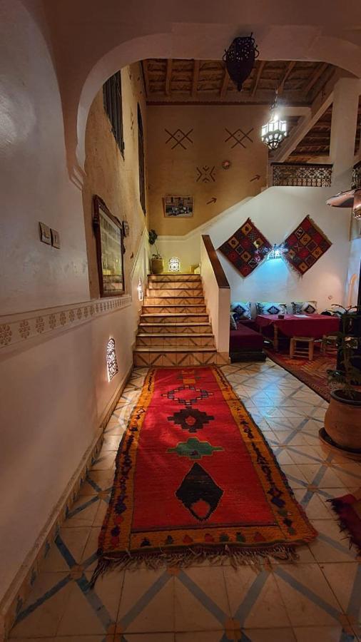 Auberge Tissadrine Akhendachou n'Ait Ouffi Bagian luar foto