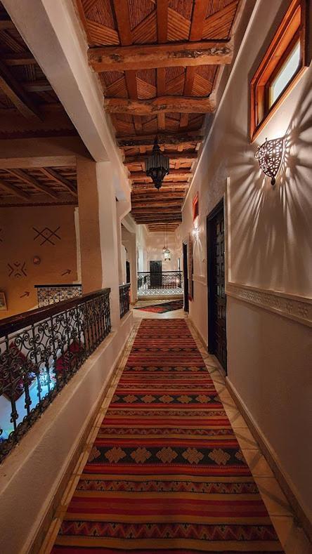 Auberge Tissadrine Akhendachou n'Ait Ouffi Bagian luar foto