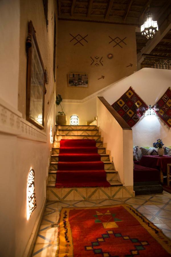 Auberge Tissadrine Akhendachou n'Ait Ouffi Bagian luar foto